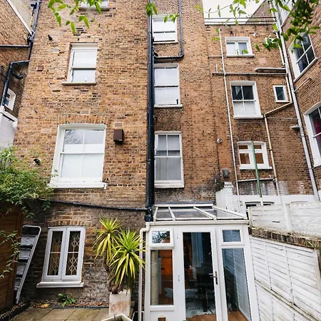 2 Bed Portobello Rd - Moments From Tube! Лондон Экстерьер фото