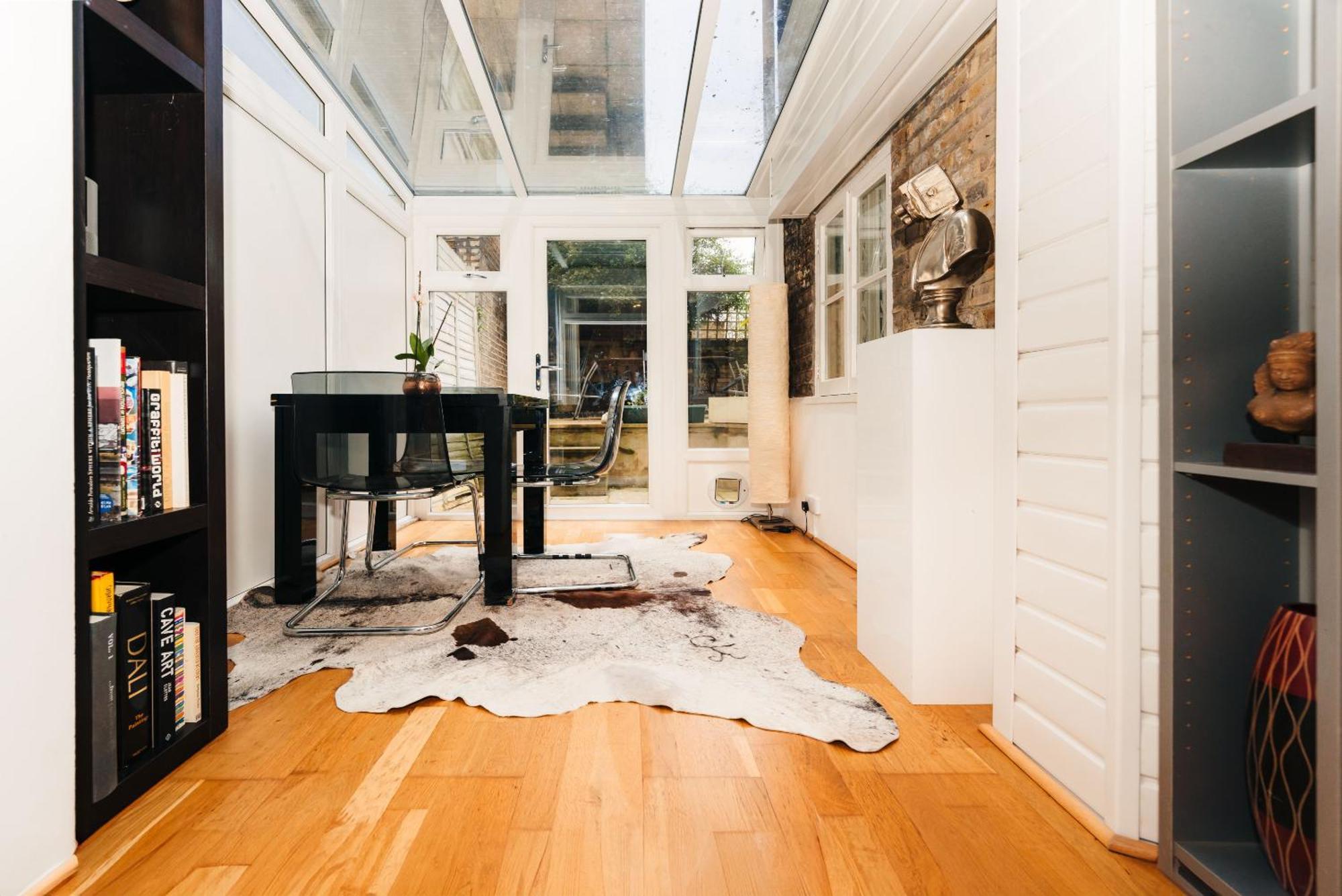 Дом отдыха 2 Bed Portobello Rd - Moments From Tube! *