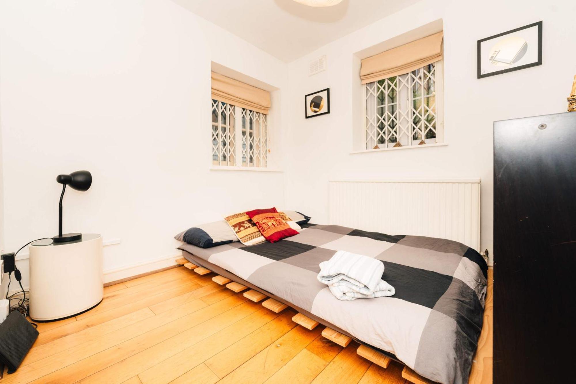 2 Bed Portobello Rd - Moments From Tube! Дом отдыха *