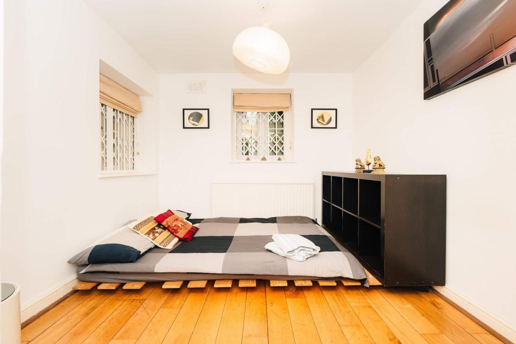 2 Bed Portobello Rd - Moments From Tube! Дом отдыха *